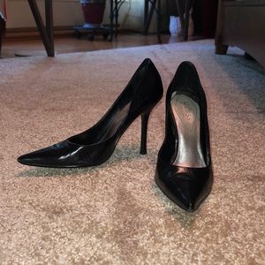 Classic Guess by Marciano Carrie heel